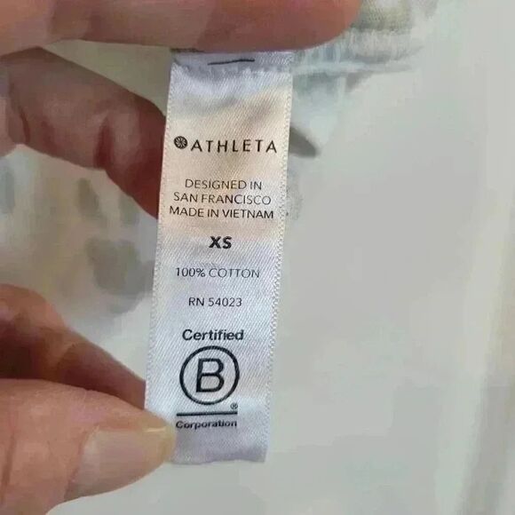 Athleta Women's White/Green Cotton Crew Neck Short Sleeve T-Shirt - Picture 3 of 8